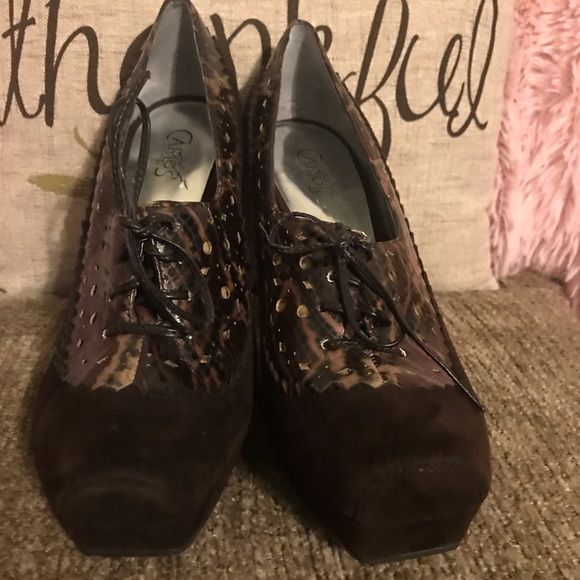 #77 Carlos Santana Daring Platform Pump Size 7.5 - Picture 1 of 8